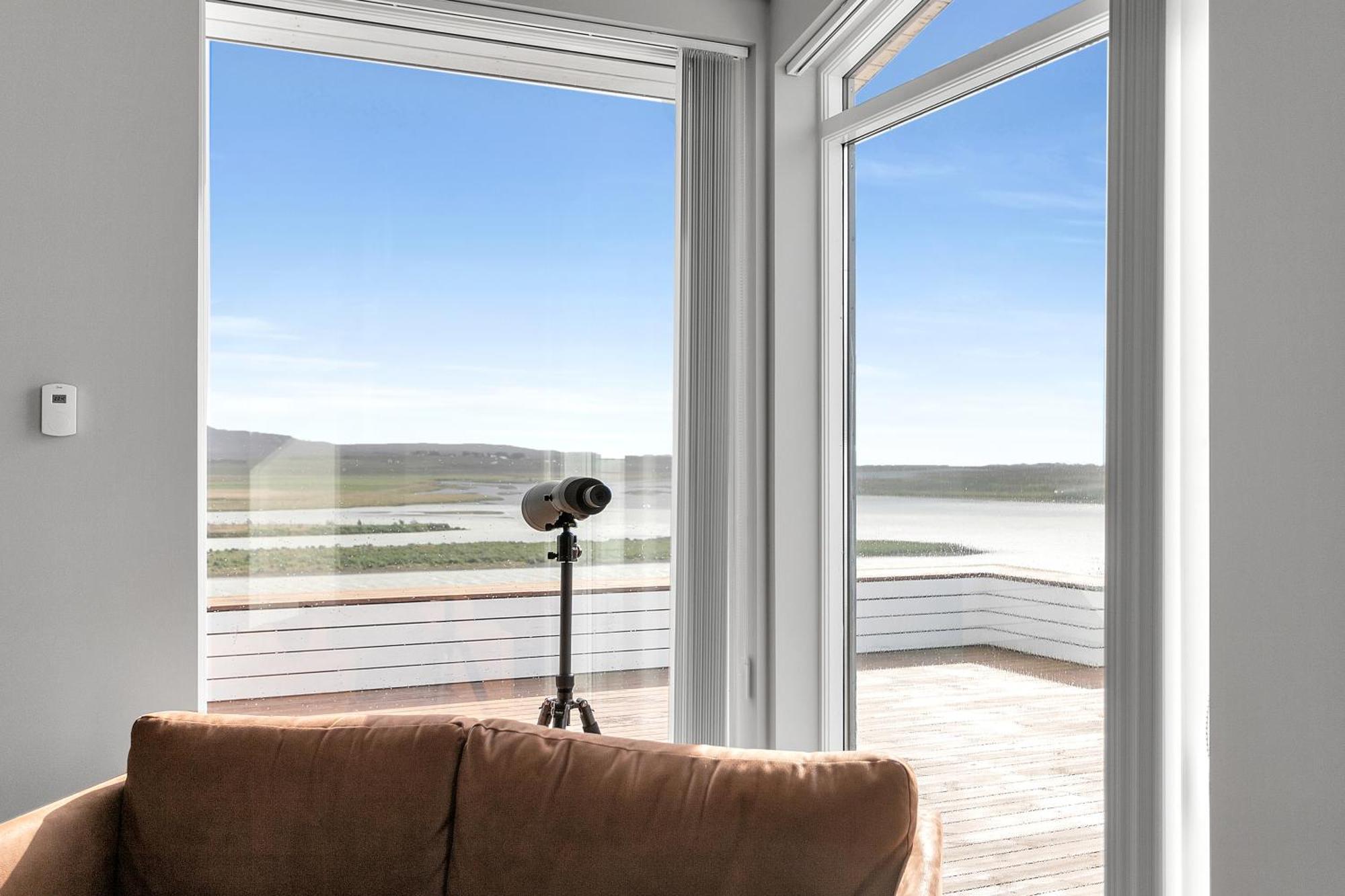 Luxury Villa With River View Laugaras Esterno foto