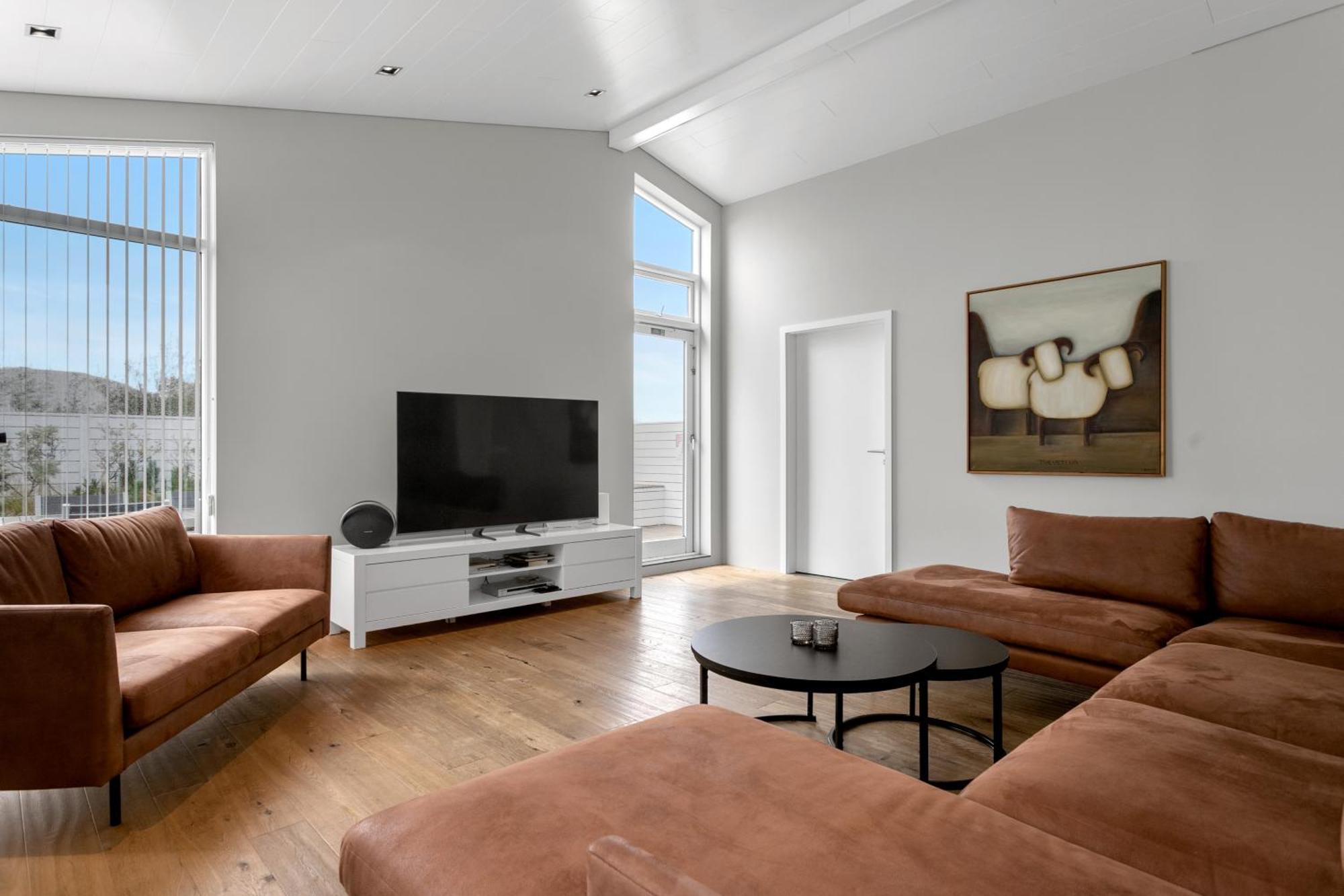 Luxury Villa With River View Laugaras Esterno foto